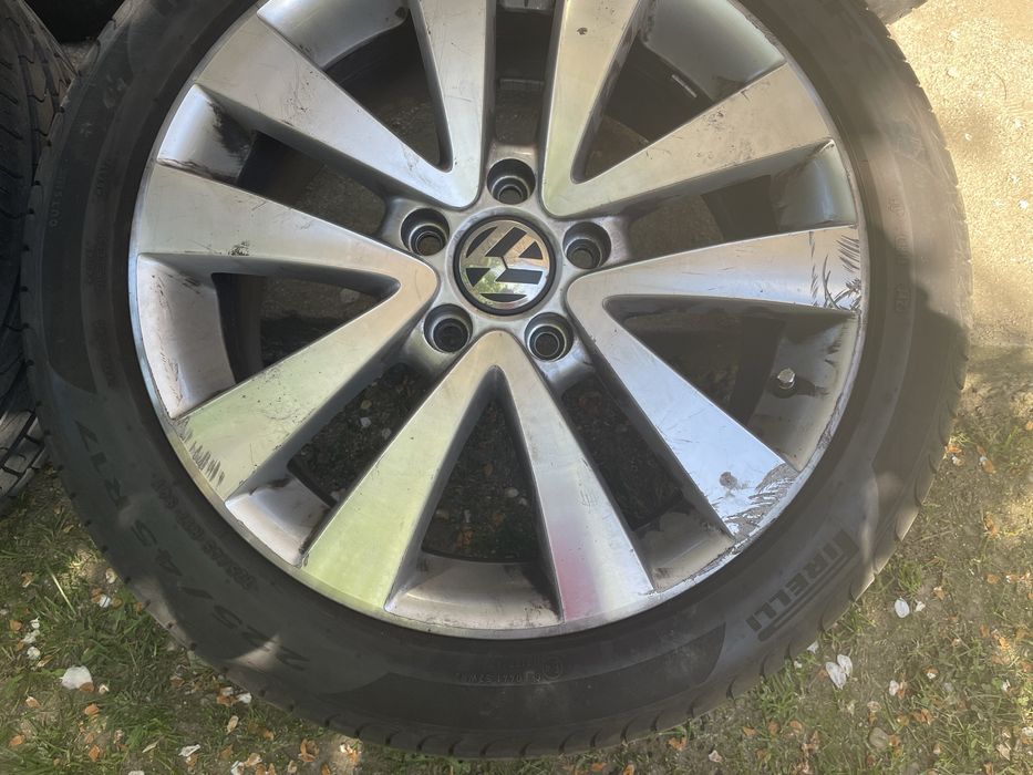 Cauciucuri Pirelli 225 45 R17 genți aluminiu Volkswagen roti vara