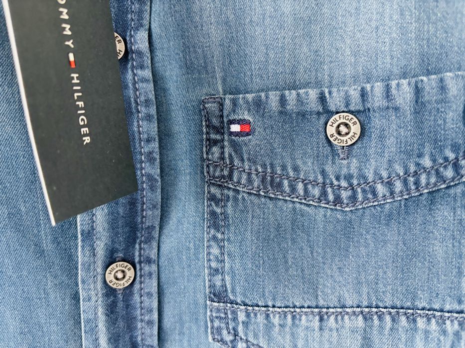 Vand camasa denim Tommy Hilfiger 8-10 ani noua