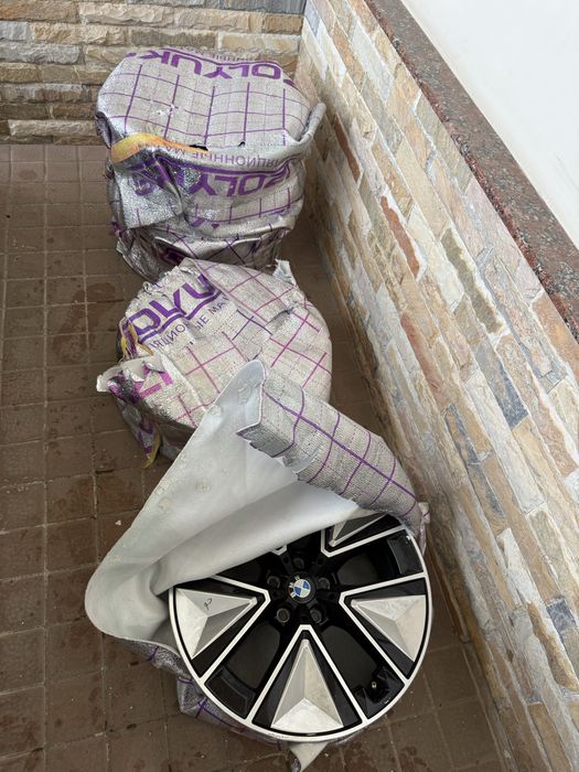 Bmw i3 40L night sport диска