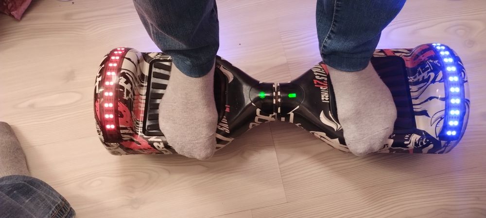 Hoverboard graffiti