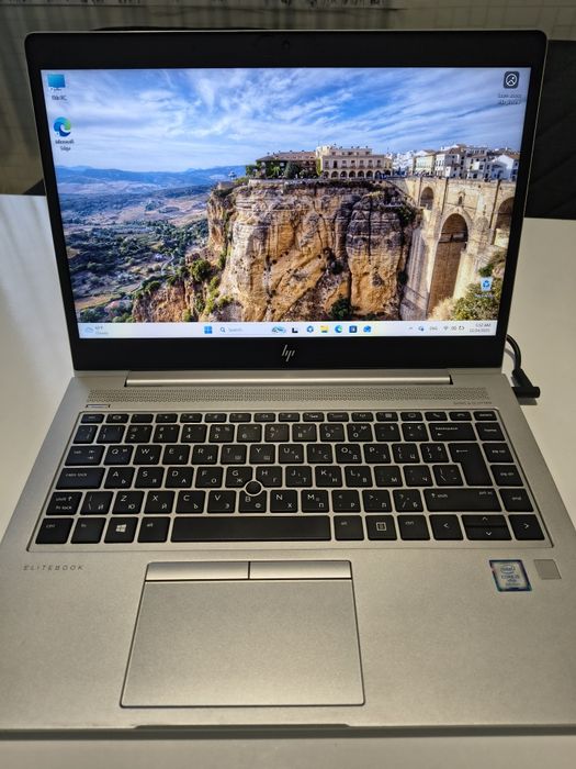 Лаптоп HP EliteBook 840 G6 / 14" 1920x1080 /256GB /8GB RAM/