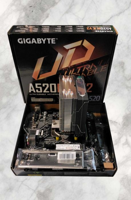 KIT Ryzen 5600 4.4 Ghz, Placa Gigabyte A520M, 16GB DDR4, NVme 512