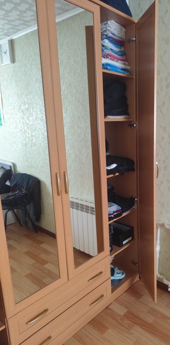 Шкаф для одежды 2,2*1,6