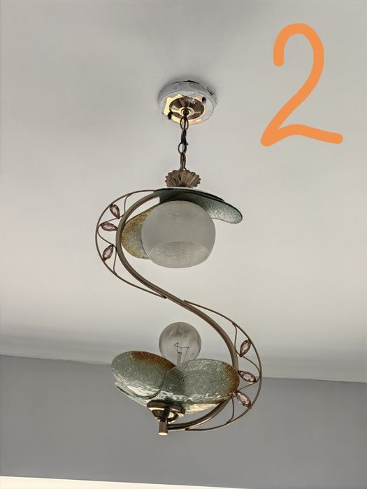 Люстры б/у в хорошем состоянии