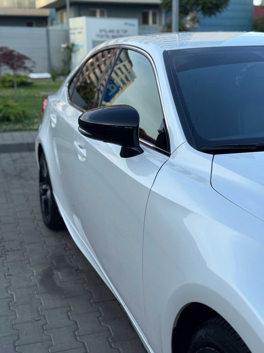 LEXUS IS 2018 — imagine 2