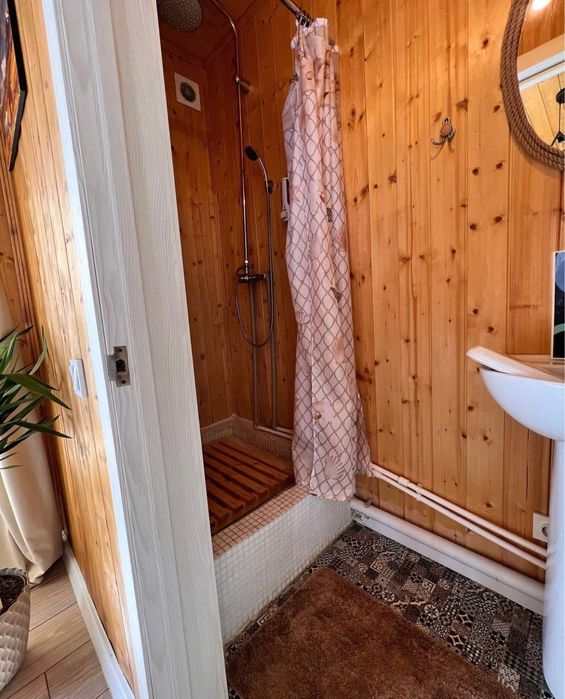 «Дом ,коттедж в горах алматы