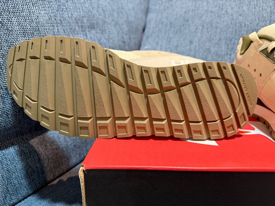 Under armour essential runer