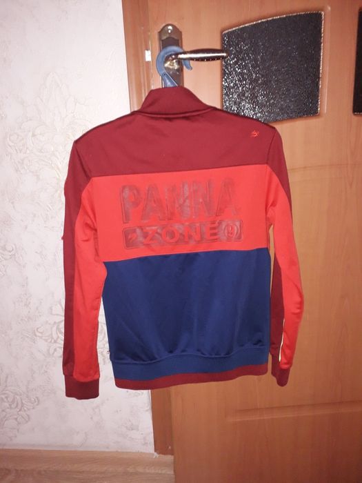 Фирменная олимпийка на мальчика 13 лет