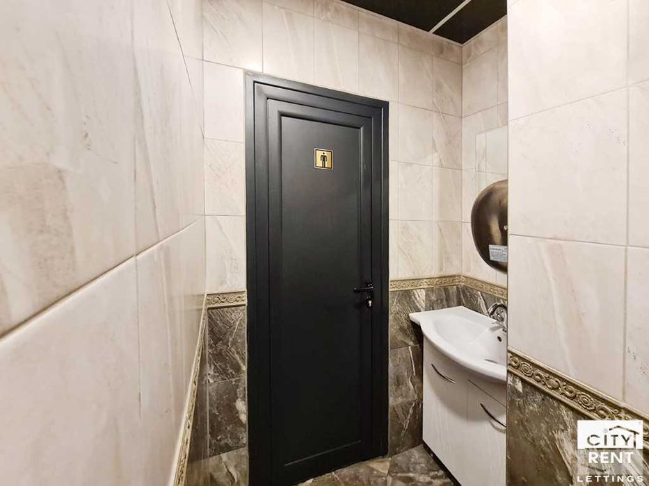 110704 Магазин/търговско помещение в топ центъра на гр. Велико Търново