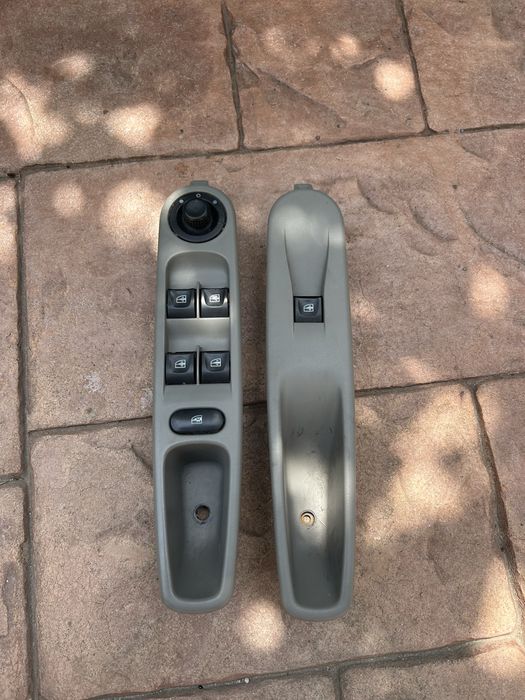 Dezmembrez Renault Zoe generatia 1 ( 2012-2019 )