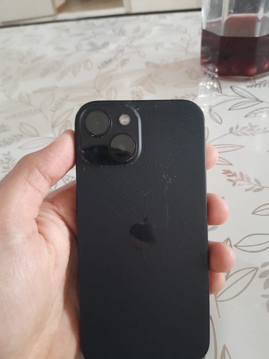 Айфон 15 акумулятор 95