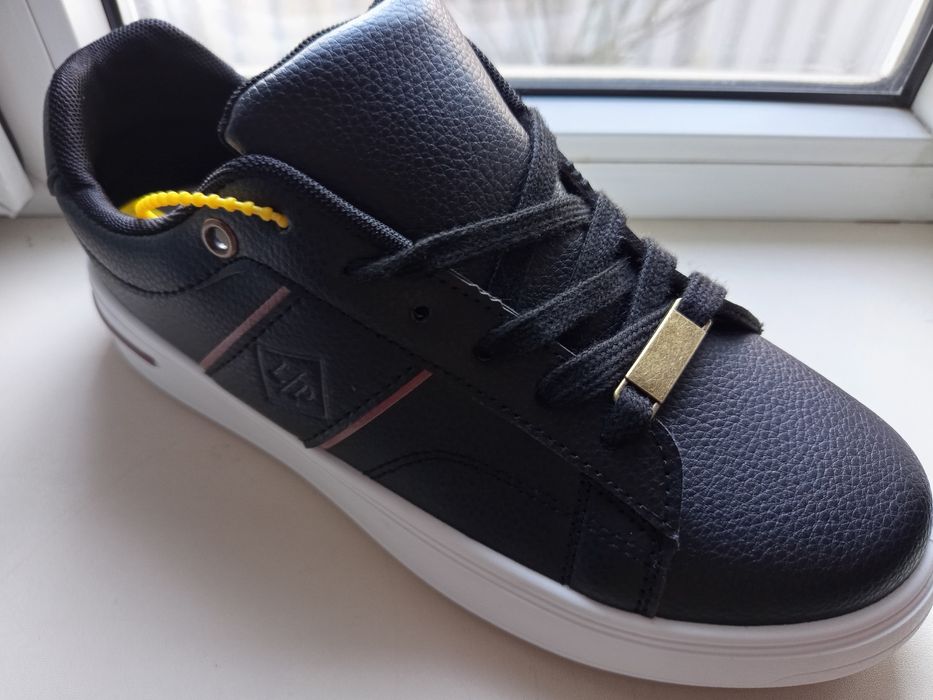 Женские кросовки-макасы