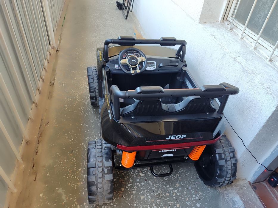 Pultli mashina, mashina, bolalar pultli mashinasi, detskaya mashina,