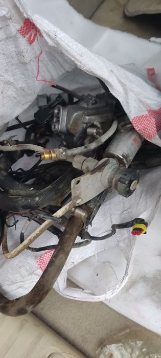 Авто газ қондырғысын сатам.