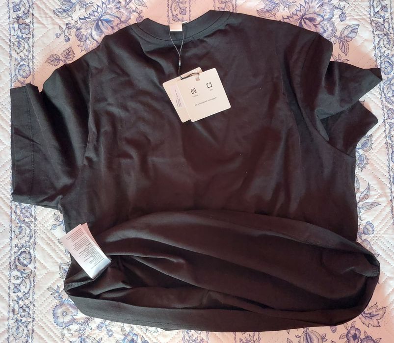 Tricou Calvin Klein ,mărimea S (M), negru, nou