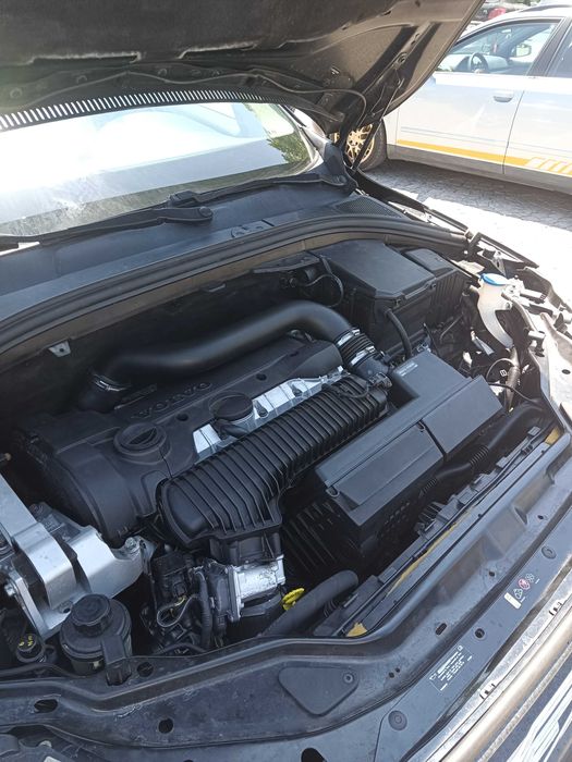 Volvo XC60 Бенз/ГАЗ* ПОДГРЕВ* 4х4* КАМЕРА* АВТОПИЛОТ  СПЕЩНО ПРОДАВА