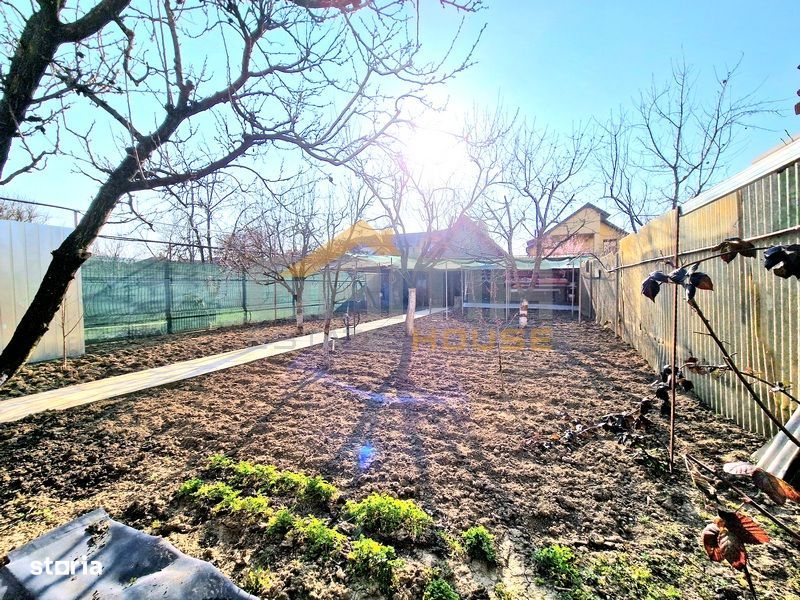 Casa 5 camere, teren 515 mp in cartierul Aradul Nou