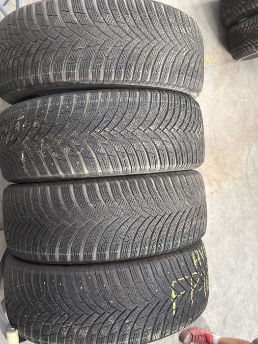 Vand 4 anvelope 225/55/18 firestone de iarnă sh