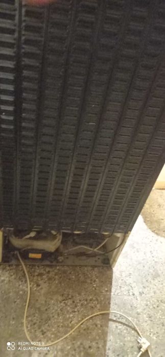 Продавам хладилник LIEBHERR модел  Comfort с горна камера