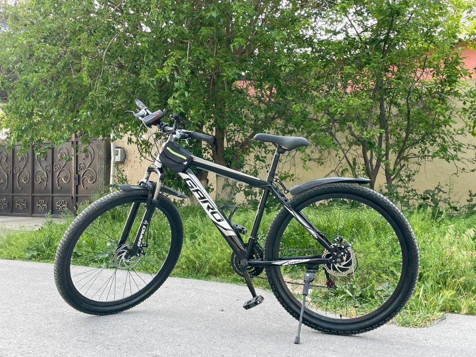 Велик GARO            .