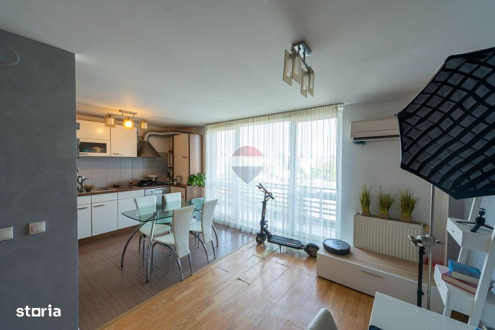 Apartament cu 2 camere de vanzare zona 1 Decembrie 1918 strada Fetesti