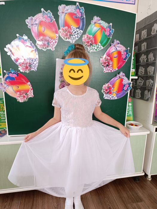 Платье на 5-6 лет