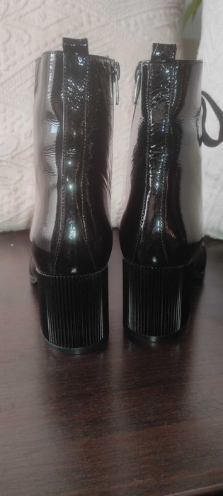 Дамски нови боти