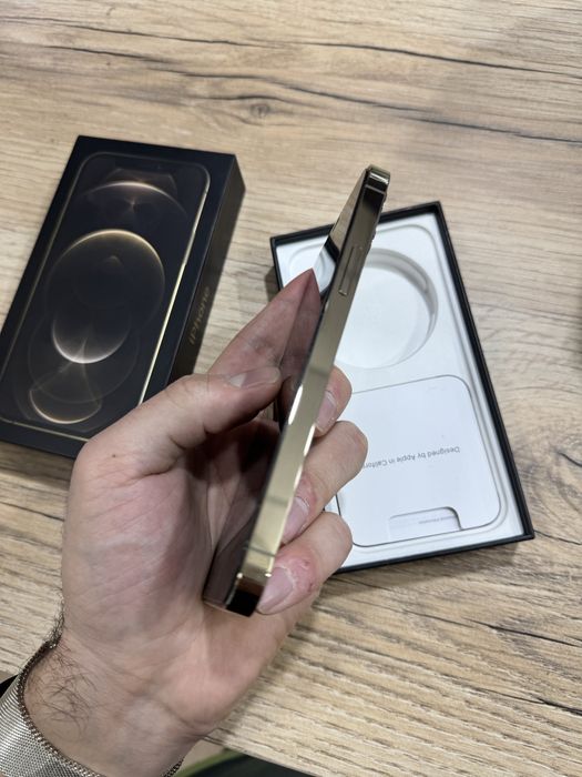 Iphone 12 pro на 256gb  Айфон 12 про