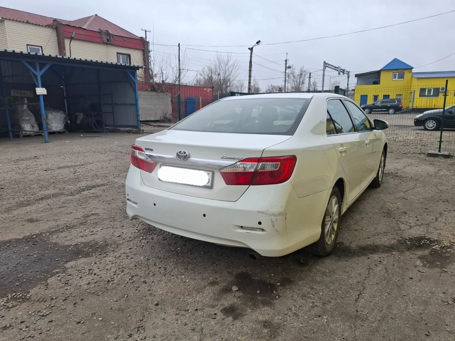 Продам задний бампер