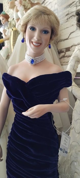 Порцеланова кукла Лейди Даяна