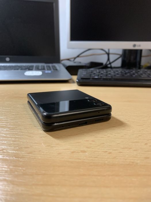 Samsung Z Flip 3 5G 256gb