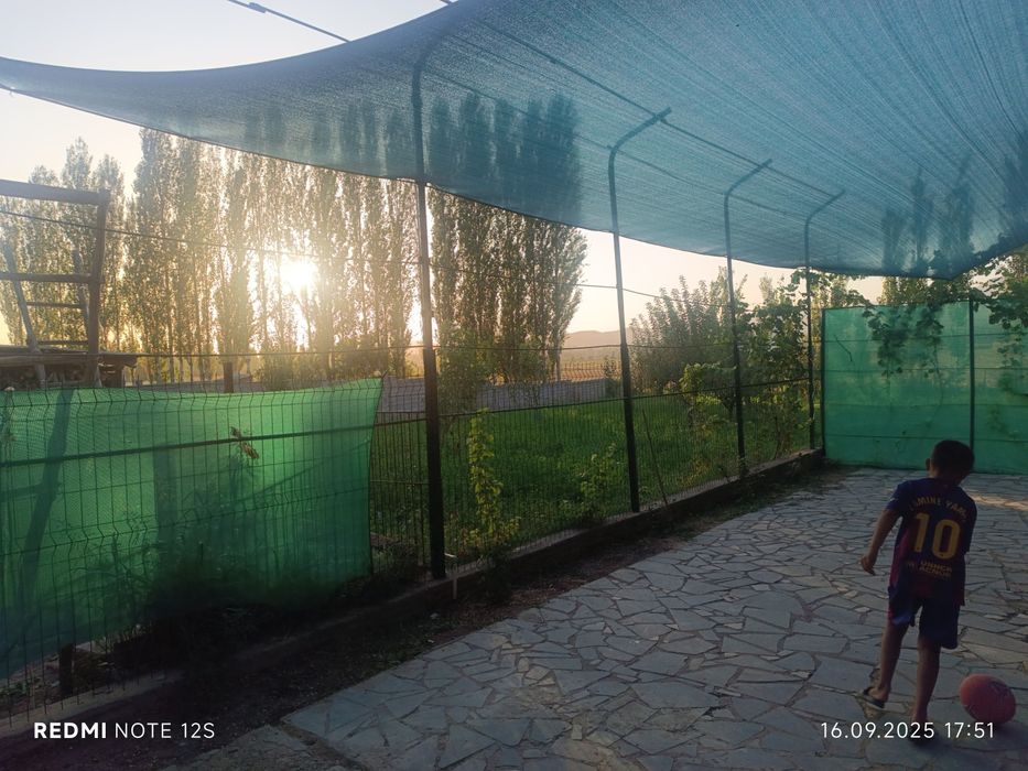 Уй сотилади дача учун жуда зур жой