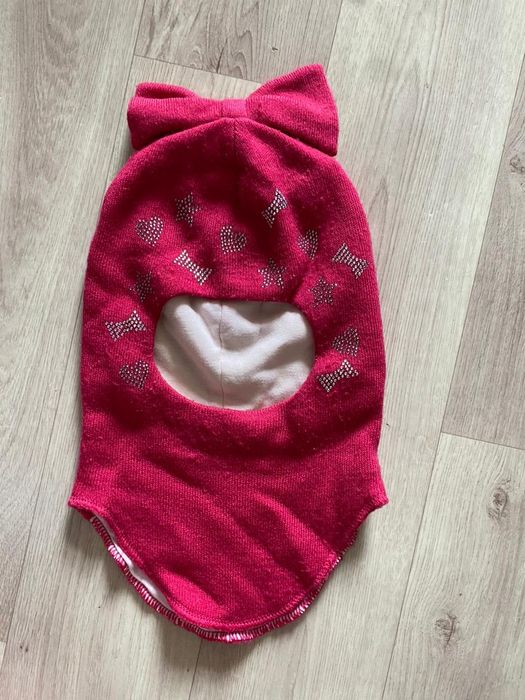 Шапка для девочки с2-5лет за шоко-ладку альпенгольд