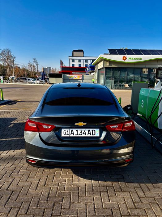 Продается Malibu 2,4