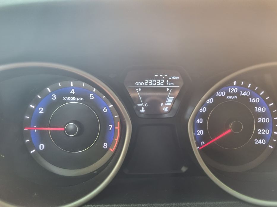 Hyundai Elantra 2013