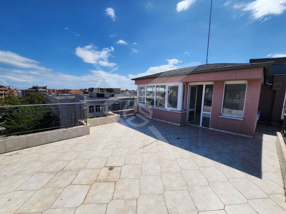 Продава се Многостаен апартамент в Поморие - 200 кв.м за 1000 €/кв.м - Снимка #15