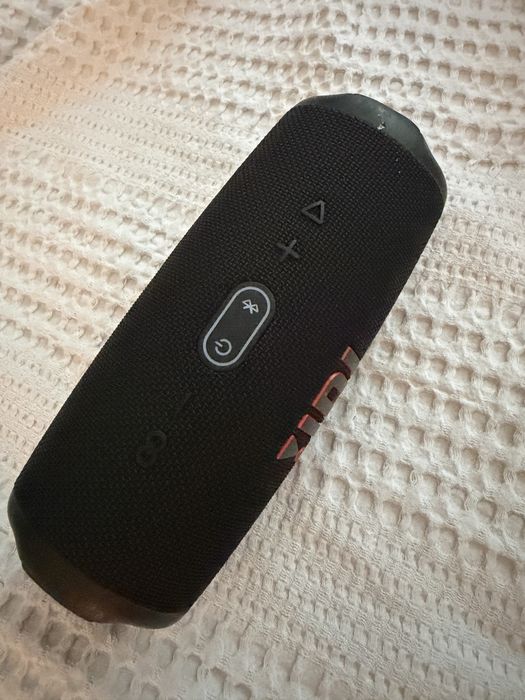 Boxa jbl charge 5