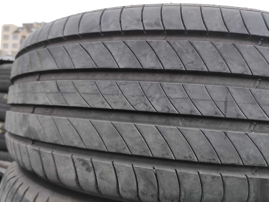 4бр Летни гуми 215 55 17 - Michelin - DOT 2022