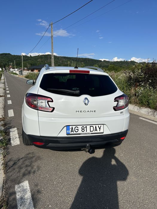 RENAULT Megane 2010 — imagine 5