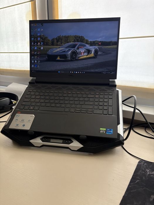 Dell g 15(3050,i7 11800h 32gb ram)