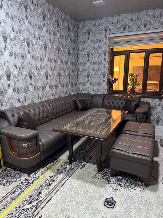 Gostinoy ugalok noviy dastavka bezplatni