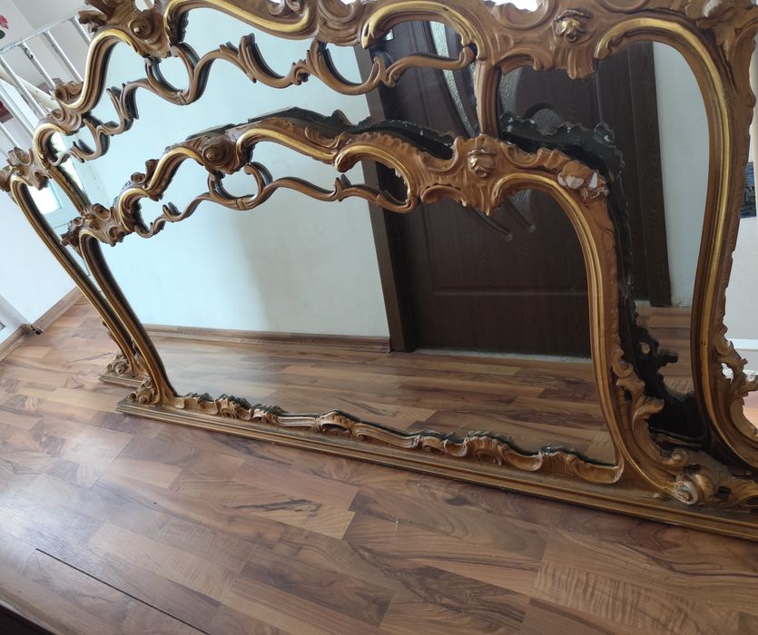Set 2 oglinzi vintage stil Baroc/Rococo – rame sculptate, aduse din Italia