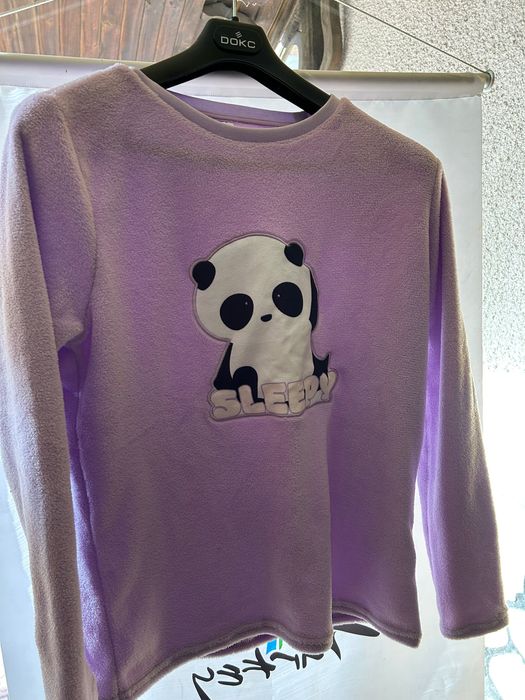 Шал, Ръкавици и пижама