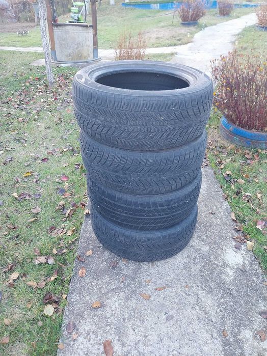 Зимни гуми 225/50/17