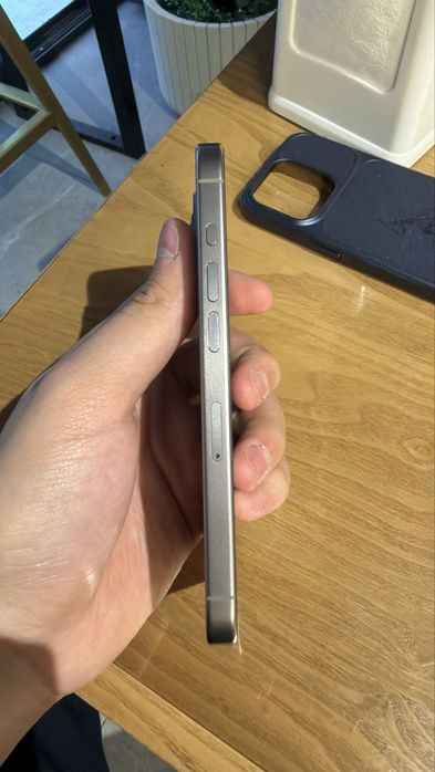 Продам iphone 15 pro