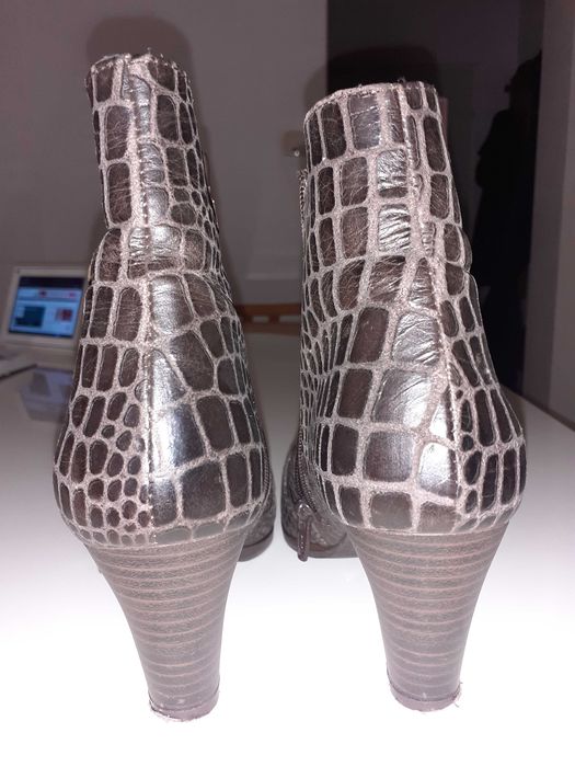 Дамски боти, топли и елегантни, естествена кожа, No38