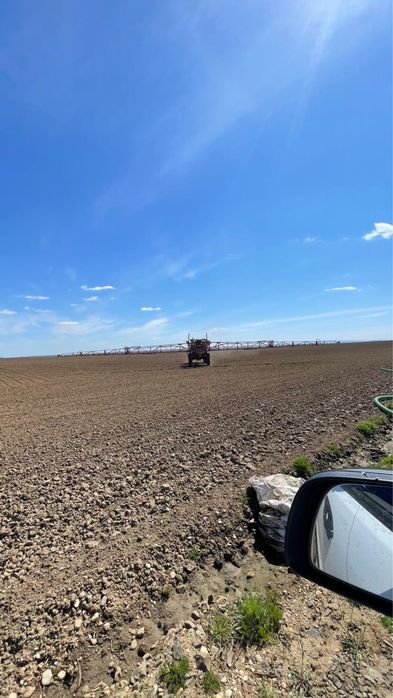 Masina de erbicidat tractat 24M