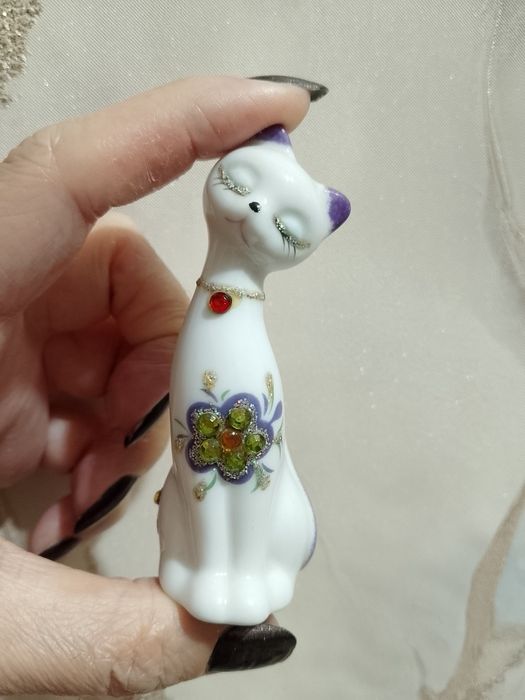 Интерьерные тайские  котики.