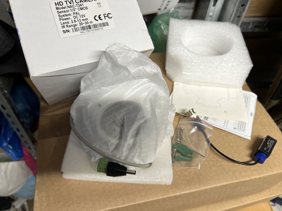 Camera video Dome Camera HD Navaio cu infrarosu si zoom ptr DVR