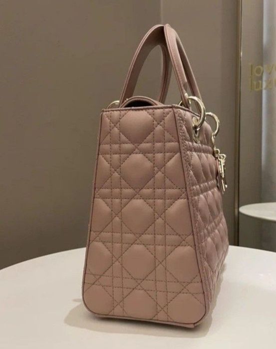 Geanta nude Dior Lady Medium,accesorii metalice,saculet, etichetă
